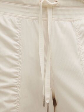 lululemon athletica Charcoal and off white dance Jogger Pants Size 4